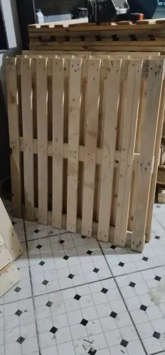 Grade de pinus pra decoração