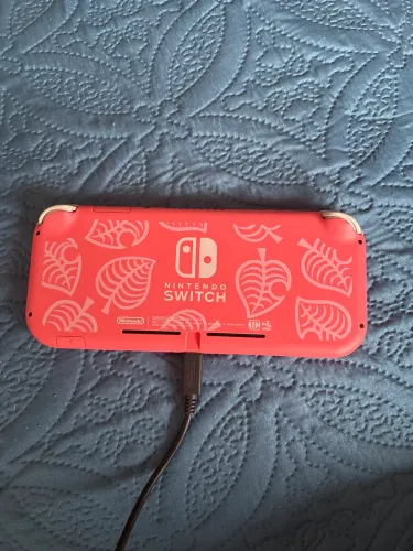 Vendo nintendo switch lite desbloqueado