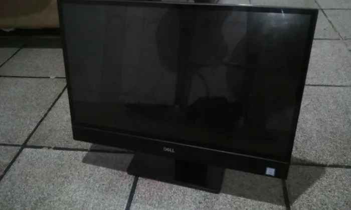 Computador Dell All-in-One OptiPlex (Para Retirada de Peças / Sucata)