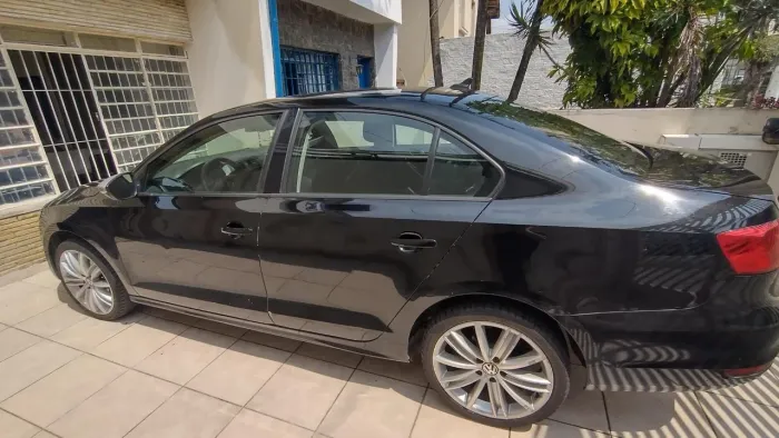 Volkswagen Jetta Comfortline 2.0 T.flex 8V 4P Tipt. 2013