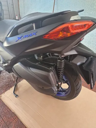 XMAX 2023/7900 KM - Pra vender