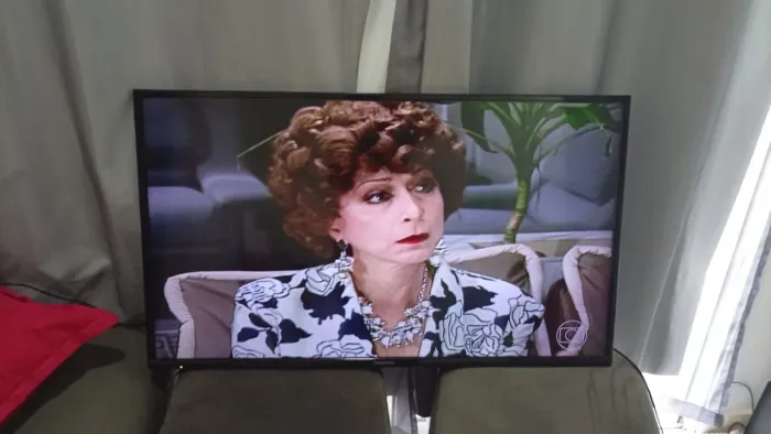 Vendo tv 43 polegada não smart