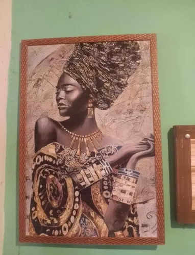 Quadro elegância africana 64 cm