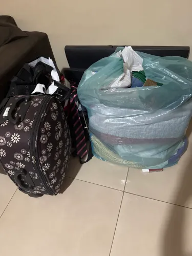 Doação de roupas para brechó