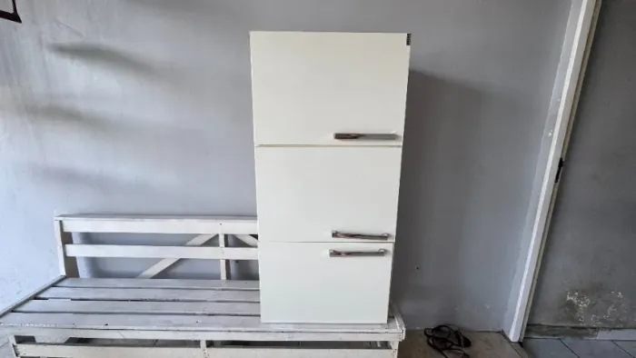 Armário de Cozinha usada 3 portas