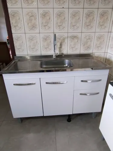 Armário de cozinha com Pia