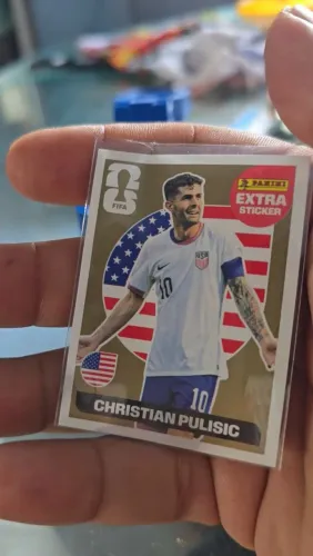 Vendo Extra Stickers oficiais da Panini da Copa do Mundo FIFA 2026.