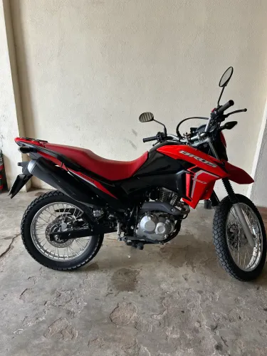 Honda Bros ano 2024