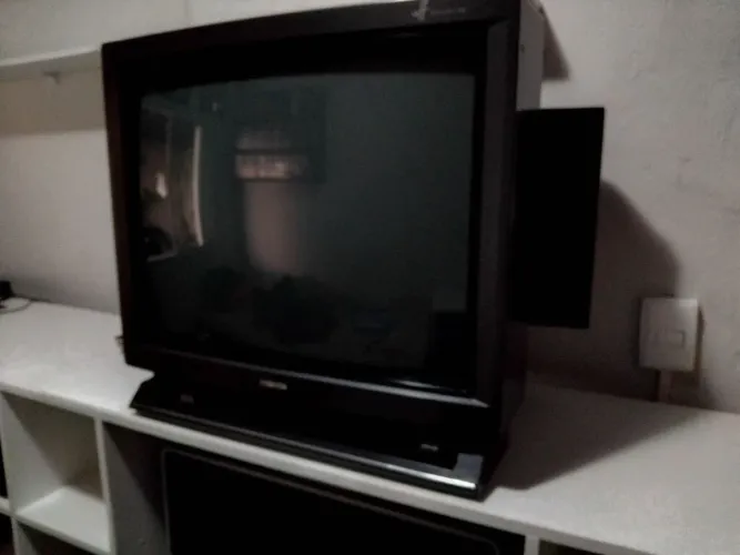 Tv de tubo toshiba off collection 28"