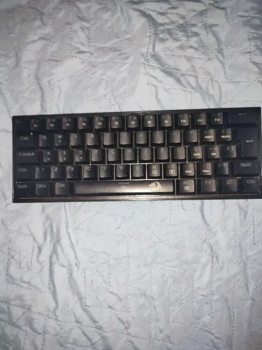 TECLADO REDRAGON FIZZ