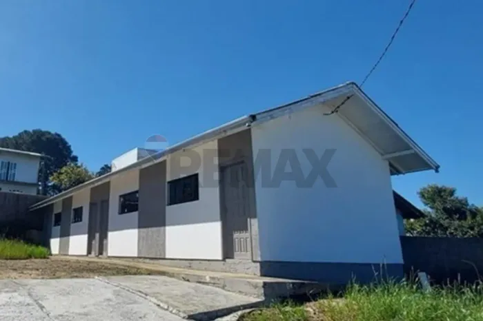 Quitinetes para alugar no bairro Santa Candida.
