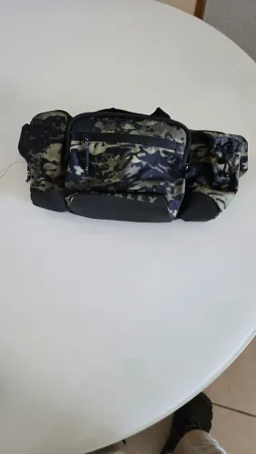 SHOULDER BAG OAKLEY ROAD TRIP