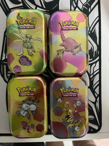 Pokemon TCG - 4 Latas da coleção 151 em inglês LACRADAS