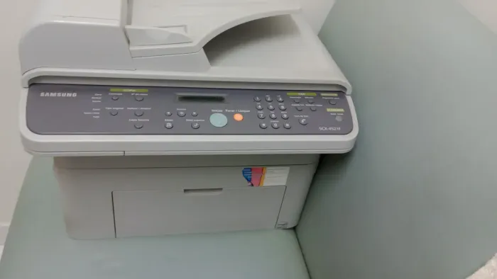 Impressora Laser multifuncional SCX-4521-F Samsung