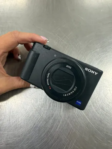 Vendo câmera ZV E1 4k