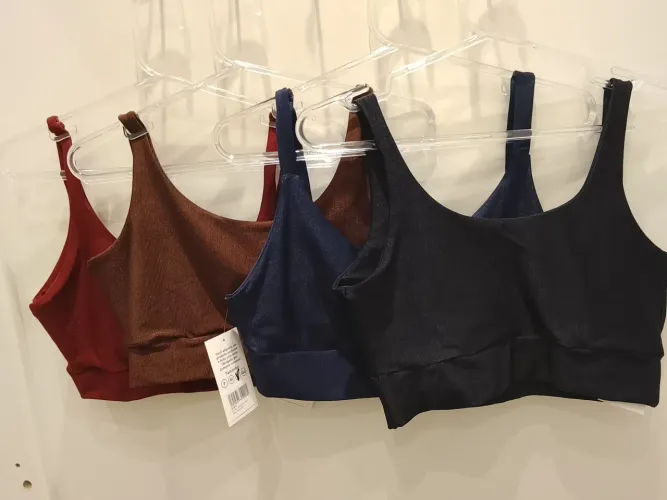 Camisetas top e bermudas para academia corrida e dia a dia confortável e leve estilo 