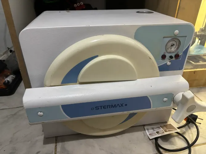 Autoclave Stermax 12L para peças