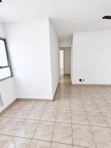 Apartamento para Alugar no Cachambi | Rua Garcia Redondo | Andar Alto