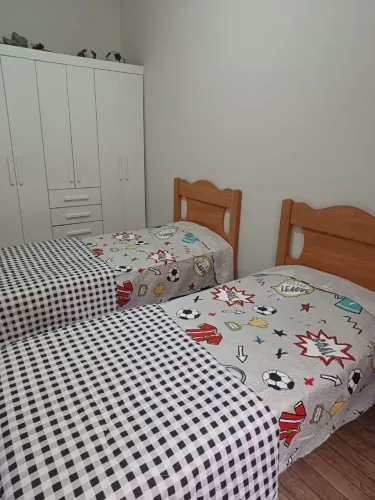 Cama solteiro - valor individual - não acompanha colchão