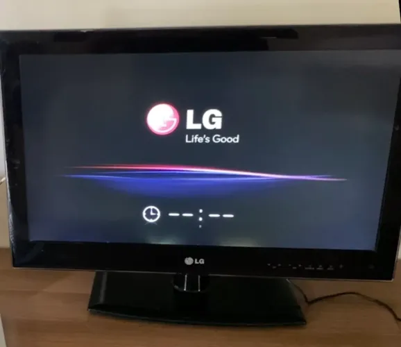 TV LG 26 polegadas com defeito
