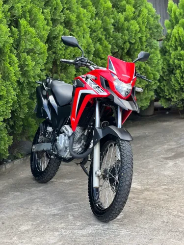 XRE 300