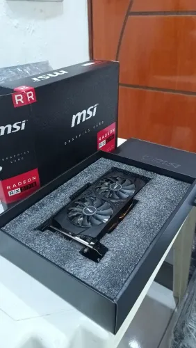 Placa de Vídeo MSI RX 570 8GB - Usada, Funcionando Perfeitamente + Caixa