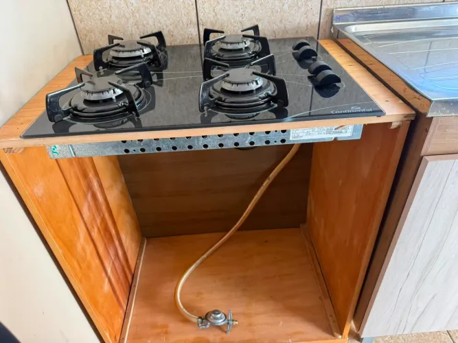 Cooktop + balcão para gás 4 bocas CONTINENTAL