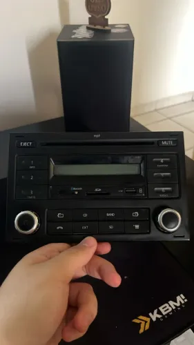 RADIO VOLKSWAGEN Volkswagen Polo e Fox modelos entre 2006 a 2016 - 6QE034152G