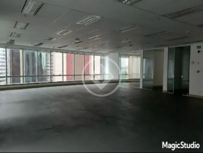 Sala comercial 330m2 no Brooklin codigo: 106429