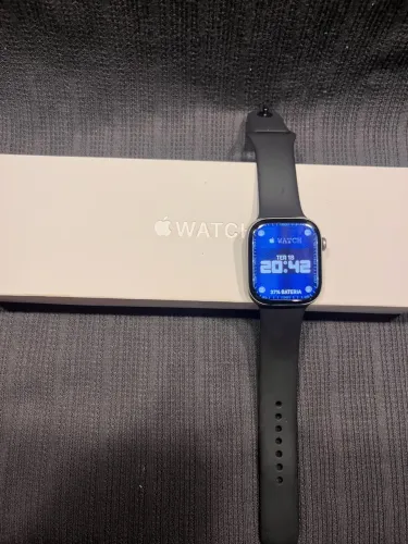 Apple Watch Series 11 GPS + Cellular (com celular)