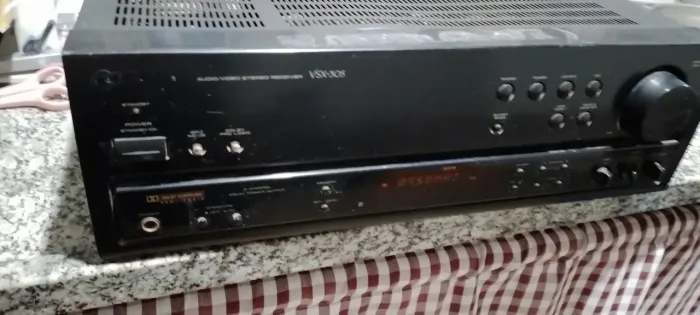 Receiver pioneer vsx 305