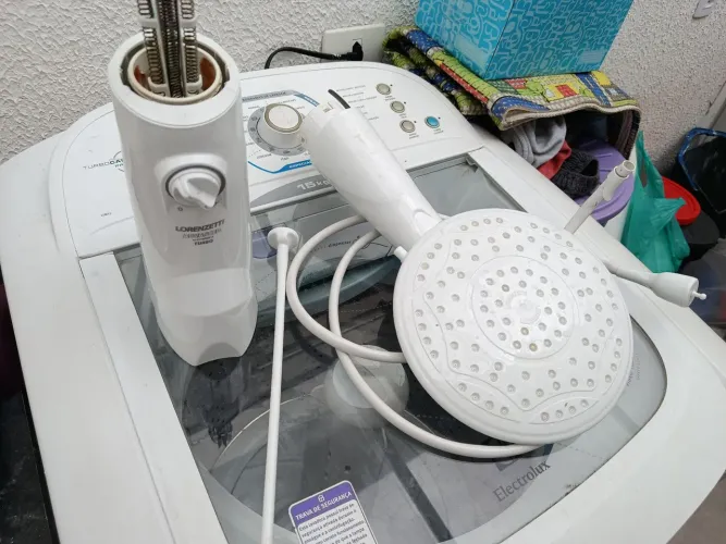 Chuveiro Lorenzetti advanced turbo com pressurizador