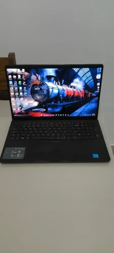 VENDO NOTEBOOK DELL i5 | 8 GB RAM | 238 GB HD USADO EM PERFEITO ESTADO DE CONSERVAÇÃO