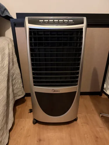 Climatizador de Ar Midea - ventila, umidifica e purifica