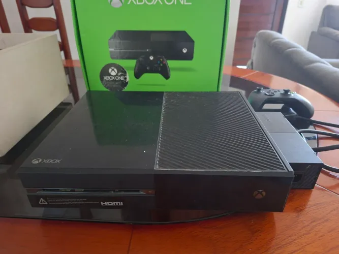 Xbox One 500 GB COMPLETO + 3 Jogos