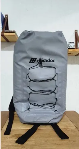 Mochila impermeável 25 L