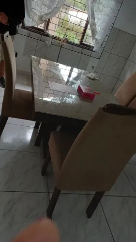 Vendo Mesa tampo de vidro