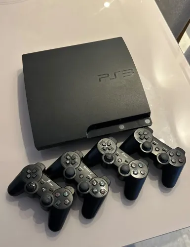PS3 FAT 160Gb + 8 jogos