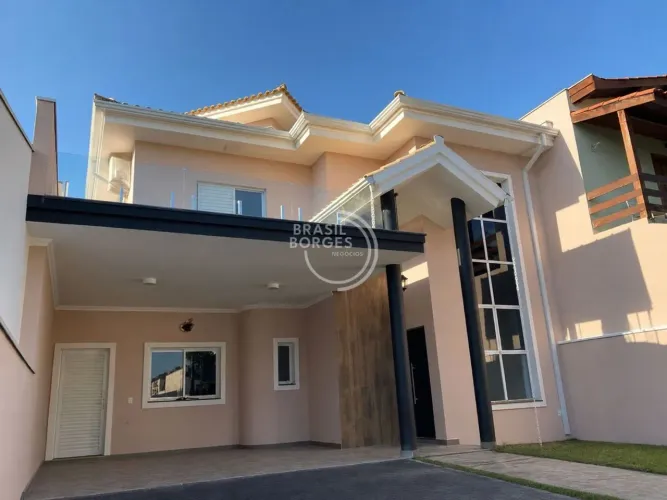 Locação de casa Alto Padrao no Saint Claire, 292,16m², 3 suítes, 4 vagas de garagem, Alto 