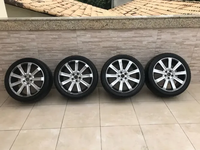Rodas Kromma Aro 17 5 x 100 e Pneus Pirelli 225/45 R17