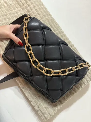 Bolsa Arezzo couro