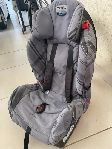 Vendo Cadeirinha de criança Burigotto Matrix Evolution