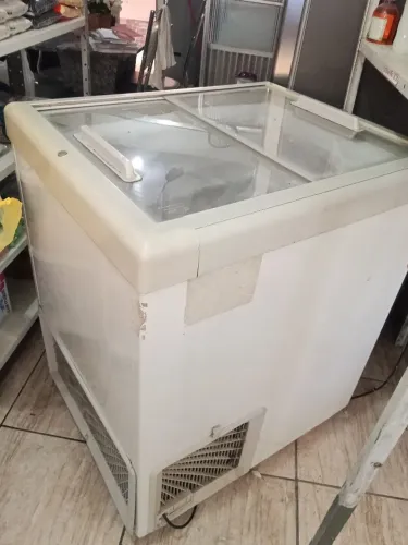 Freezer sem detalhes