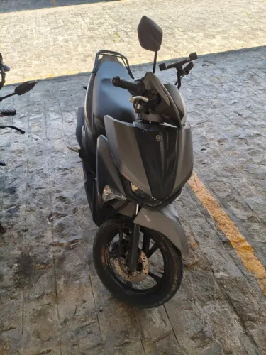 Yamaha Neo modelo 2020 115cc cor cinza