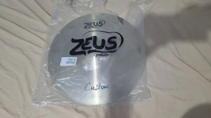 Prato zeus custom 17'