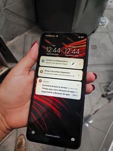 Celular poco x3 único dono, acompanha a caixa