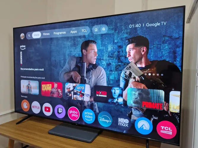 TV Smart 65 tcl 4K bordo ultrafina comando de voz semi-nova.