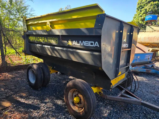 CARRETA BASCULANTE ALMEIDA 8000