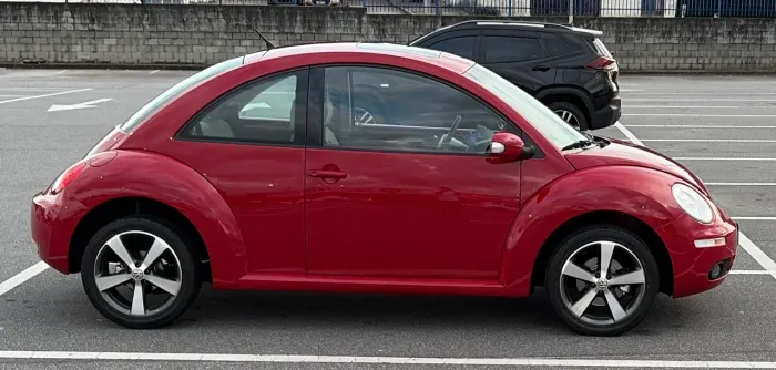 Volkswagen New Beetle 2.0 MI Mec./aut. 2008