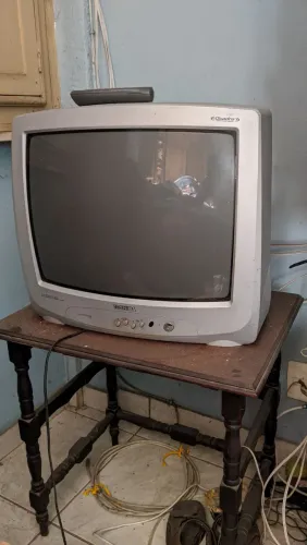 Tv antiga